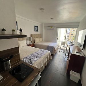 Hostal y suites mediterrane
